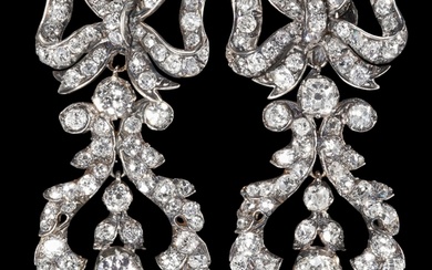 ATTRACTIVE PAIR OF ANTIQUE DIAMOND DROP EARRINGS, The tops a...
