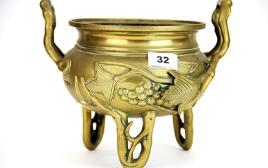 An early 20th century Chinese bronze censer, H. 21cm.