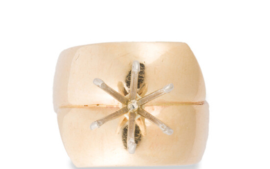 An unmounted diamond and fourteen karat gold ring setting