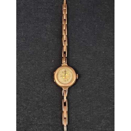 Antique 9ct gold ladies wrist watch with 9ct gold stretch br...