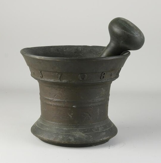 Antique bronze mortar from 1708