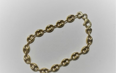 BRACELET in gold (750) with coffee bean mesh....