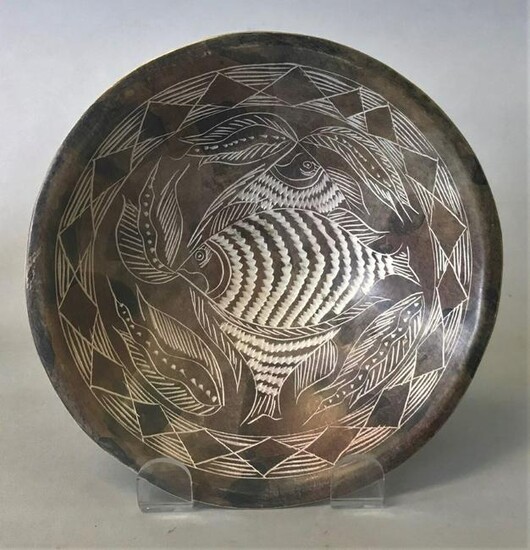 Chinese Archaistic Style Stone Bowl, Fish Motif