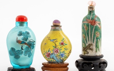Chinese Glass and Porcelain Snuff Bottles, 3