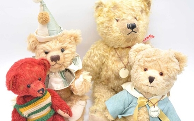 Four Teddy Bears of Witney artist teddy bears