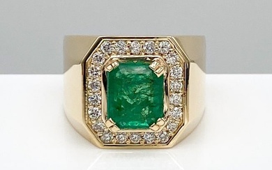 Gents Emerald And Diamond Ring, 14k Yellow Gold
