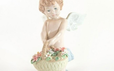 Heaven's Harvest 01006772 - Lladro Porcelain Figurine