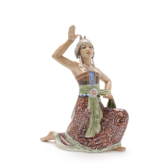 Jens Peter Dahl-Jensen: ''Sumatra-dancer''. A porcelain figurine, decorated in colours. 1208. Dahl-Jensen. H. 30.5 cm.