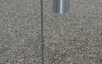 Jo Hammerborg: “Alpha”. Floor lamp of grey lacquered and chromed metal. Manufactured by Fog & Mørup. H. 148 cm.