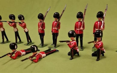 LOT 12 ENGLISH SOLDIERS