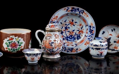 Lot with Imari 18th century porcelain