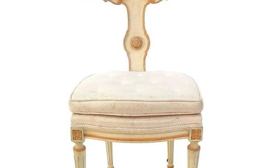 Louis XVI-Style Voyeuse (Cock Fight) Chair