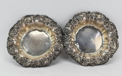 Pair of American Sterling Silver Scalloped Bowls