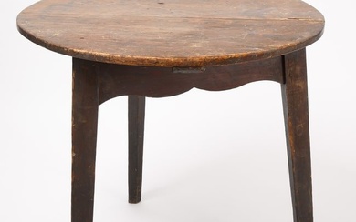 Round English Country Table