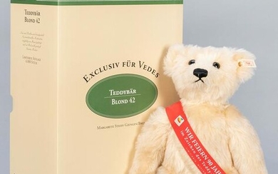 Steiff Vedes 1994 Blond LE Teddy Bear. Limited edition