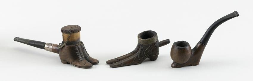 THREE TREEN BOOT-FORM PIPES Late 19th/Early 20th