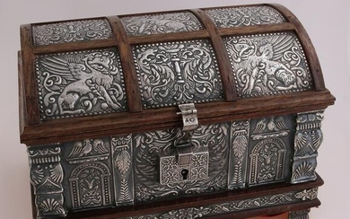 Treasure chest lined with silver
