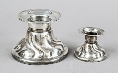 Two candlesticks, German, 20th c., MZ. Jakob Grimminger, SchwÃ¤bisch GmÃ¼nd, silver 835/000, round