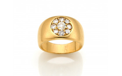 Yellow gold round diamond band ring, g 9.12 circa size 12/52.