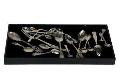 (lot of 20) Associated silver spoons