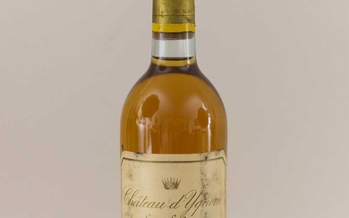 1 bouteille CHÂTEAU D'YQUEM 1978 1er Cru Supérieur Sauternes (Etiquette marquée, tachée, traces d'humidité. Bouchon...