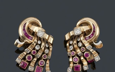 Earrings from 1940s in 18K yellow gold with rubies and