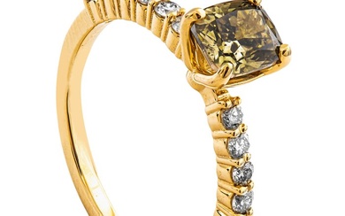 1.31 tcw VS2 Diamond Ring Yellow Gold - Ring - 1.01 ct Diamond - 0.30 ct Diamonds - No Reserve Price