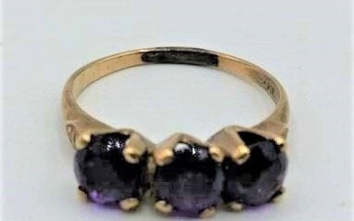 14 K Yellow Gold Ring with 3 Amethyst Stones , Size 8