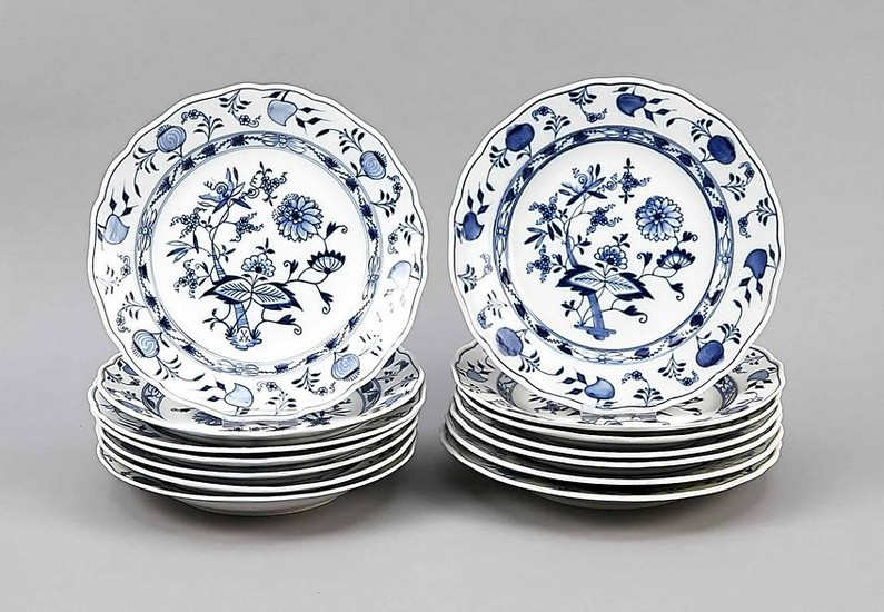 14 dinner plates, Meissen