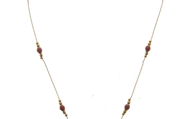 18k Yellow Gold Coral Necklace.