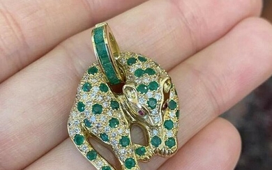 18k Yellow Gold Hanging Panther Pendant with Diamonds