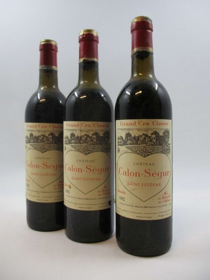 3 bouteilles CHÂTEAU CALON SEGUR 1982 3è GC Saint Estèphe (1 haute épaule