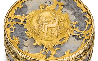 A GOLD-MOUNTED AGATE SNUFFBOX, KIEBEL, SAINT PETERSBURG, CIRCA 1820