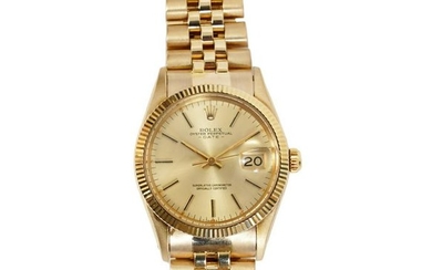 Rolex Gold Vintage Perpetual Date Watch
