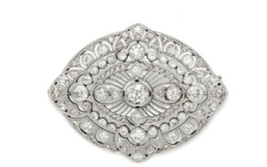 A turn of the century diamond and platinum-topped gold brooch,, circa 1905