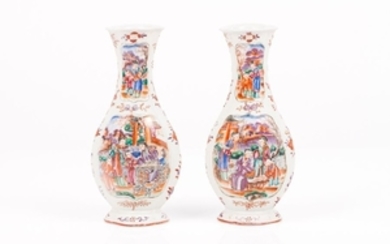 A pair of vases Chinese porcelain Polychrome and …