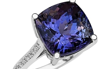 9.67 Carat Bluish Violet Tanzanite And 0.20 Ct Diamonds - 18 kt. White gold - Ring