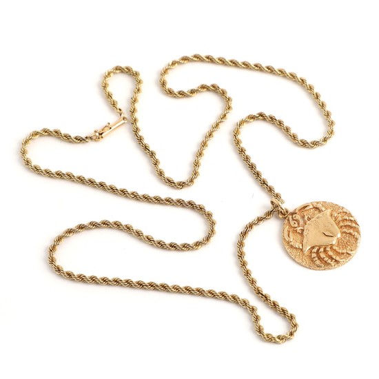A 14k gold zodiac pendant and necklace. Pendant L. 3.2. Necklace L. 62 cm. Weight app. 27.5 g.