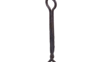 A 19TH CENTURY HAND WROUGHT BRANDING IRON, letter 'P'....