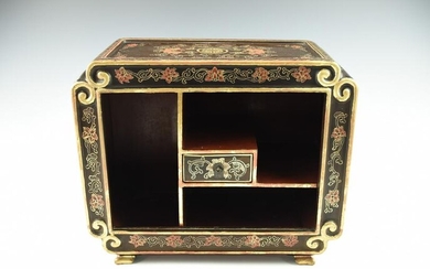 A CHINESE LACQUERED PRECIOUS OBJECT TABLE SHELF