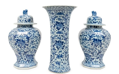 A Chinese Blue and White Porcelain Three-Piece