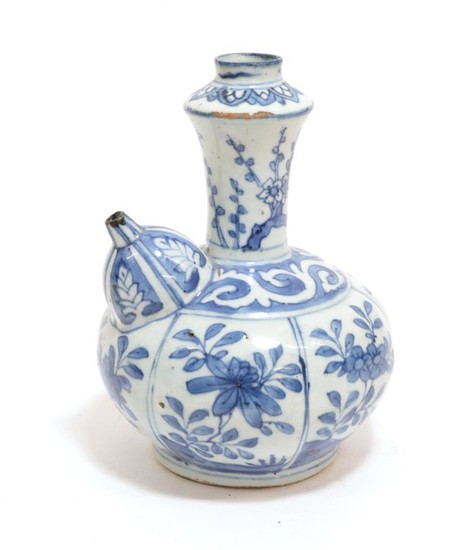A Chinese Kraak Porcelain Kendi, early 17th century, of traditional...