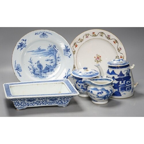 A Chinese blue and white bulb dish and a three piece teaset,...