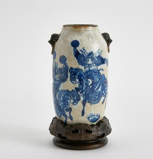 A Chinese blue and white pottery cylindrical vase