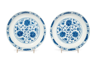 A Pair of Blue and White Porcelain 'Lotus' Plates