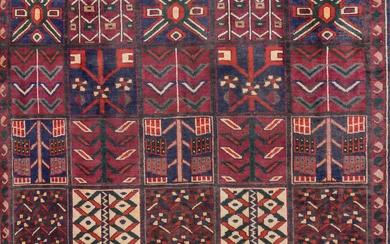 A Persian Hand Knotted Bakhtiari Rug, 259 X 169