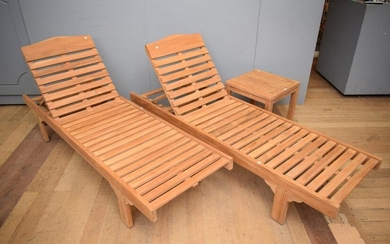 A THREE PIECE TEAK RECLINING SETTING (BENCH 37H x 200W x 67D CM) (PLEASE NOTE THIS HEAVY ITEM MUST BE REMOVED BY CARRIERS AT THE CU...