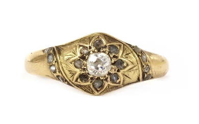 A Victorian gold diamond star cluster ring