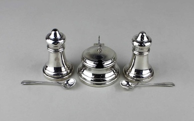 A cased silver cruet set