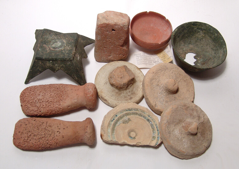 A group of 10 ancient bronze and pottery objects